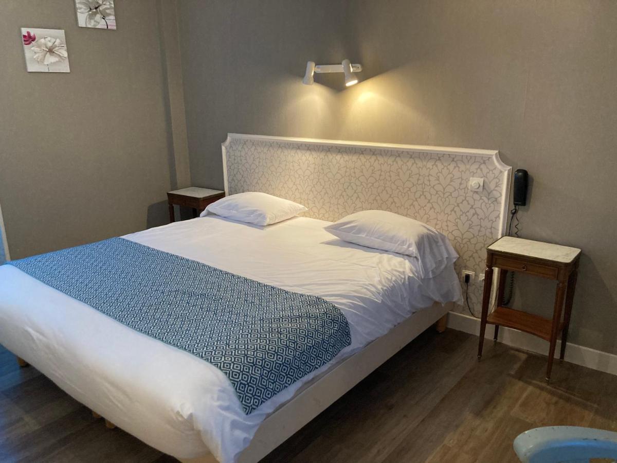 Hotel Le Bon Laboureur ラ・シャリテ エクステリア 写真